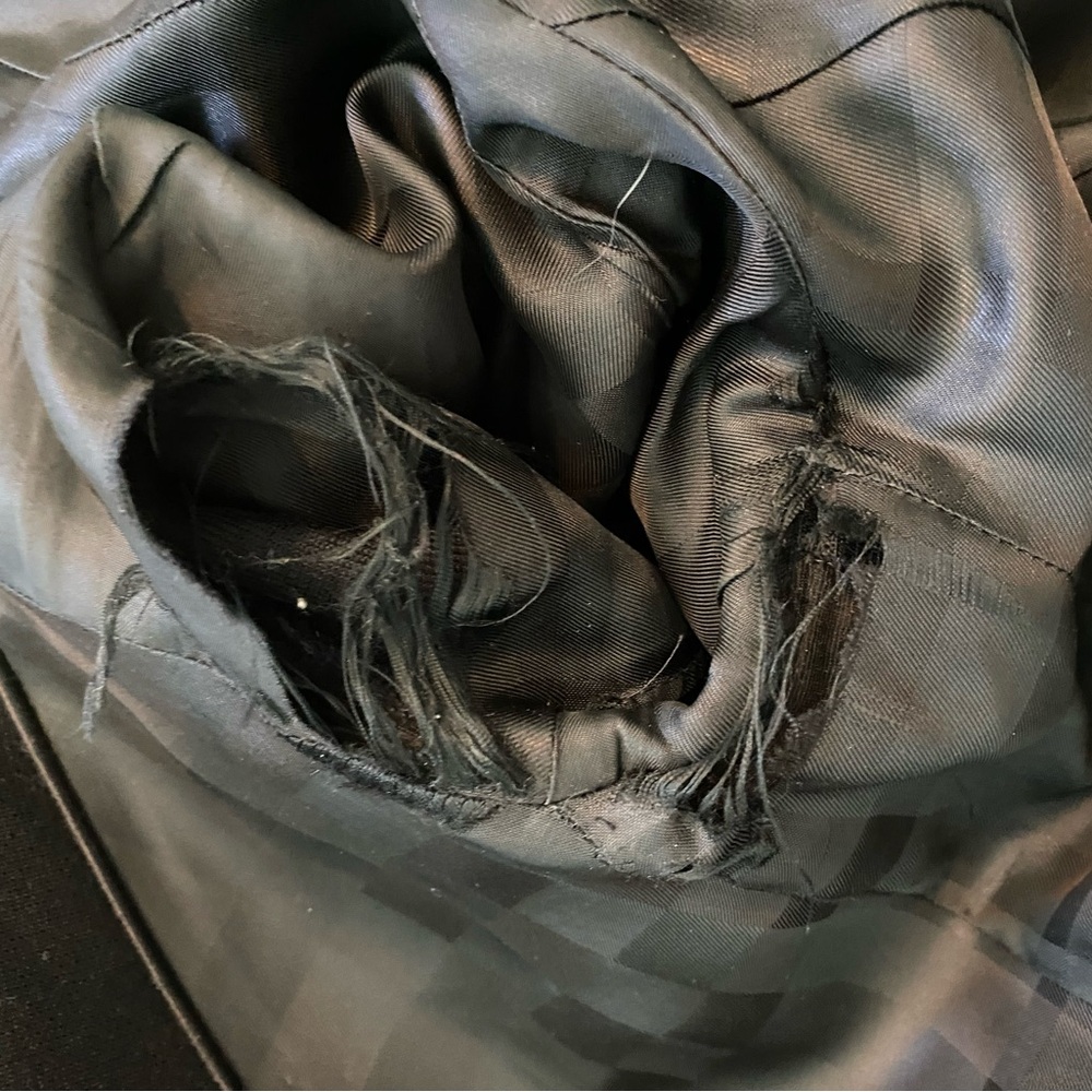 Authentic Burberry Fall/Winter Coat - Picture 7 of 7